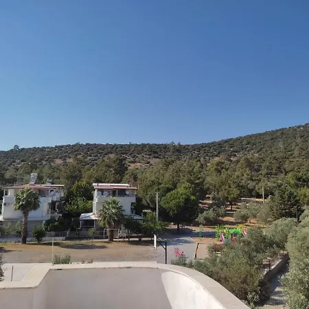 Aspen Villa'S בית נופש מוגלה