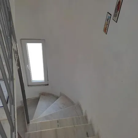 Aspen Villa'S בית נופש מוגלה