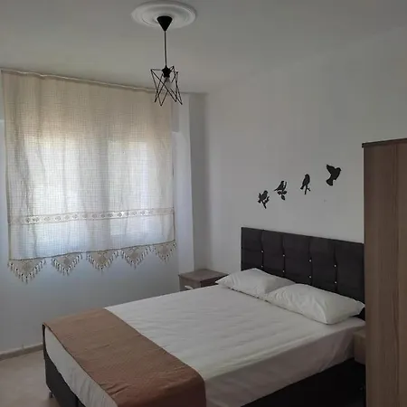 בית נופש Aspen Villa'S מוגלה